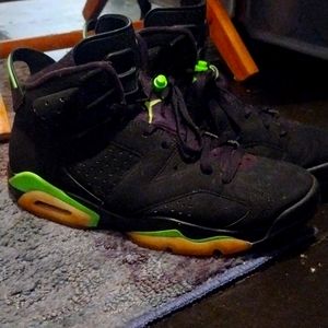 jordans black and green high tops